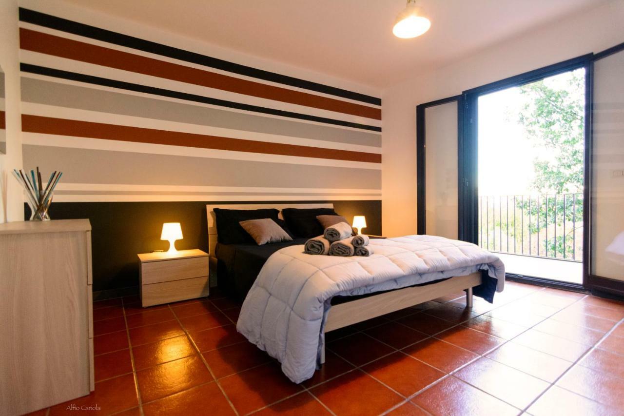 La Casa Della Quercia Vila Randazzo Exterior foto