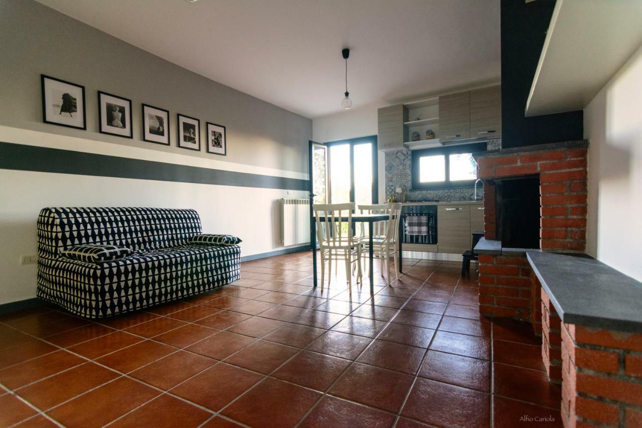 La Casa Della Quercia Vila Randazzo Exterior foto