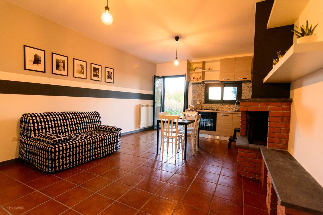 La Casa Della Quercia Vila Randazzo Exterior foto